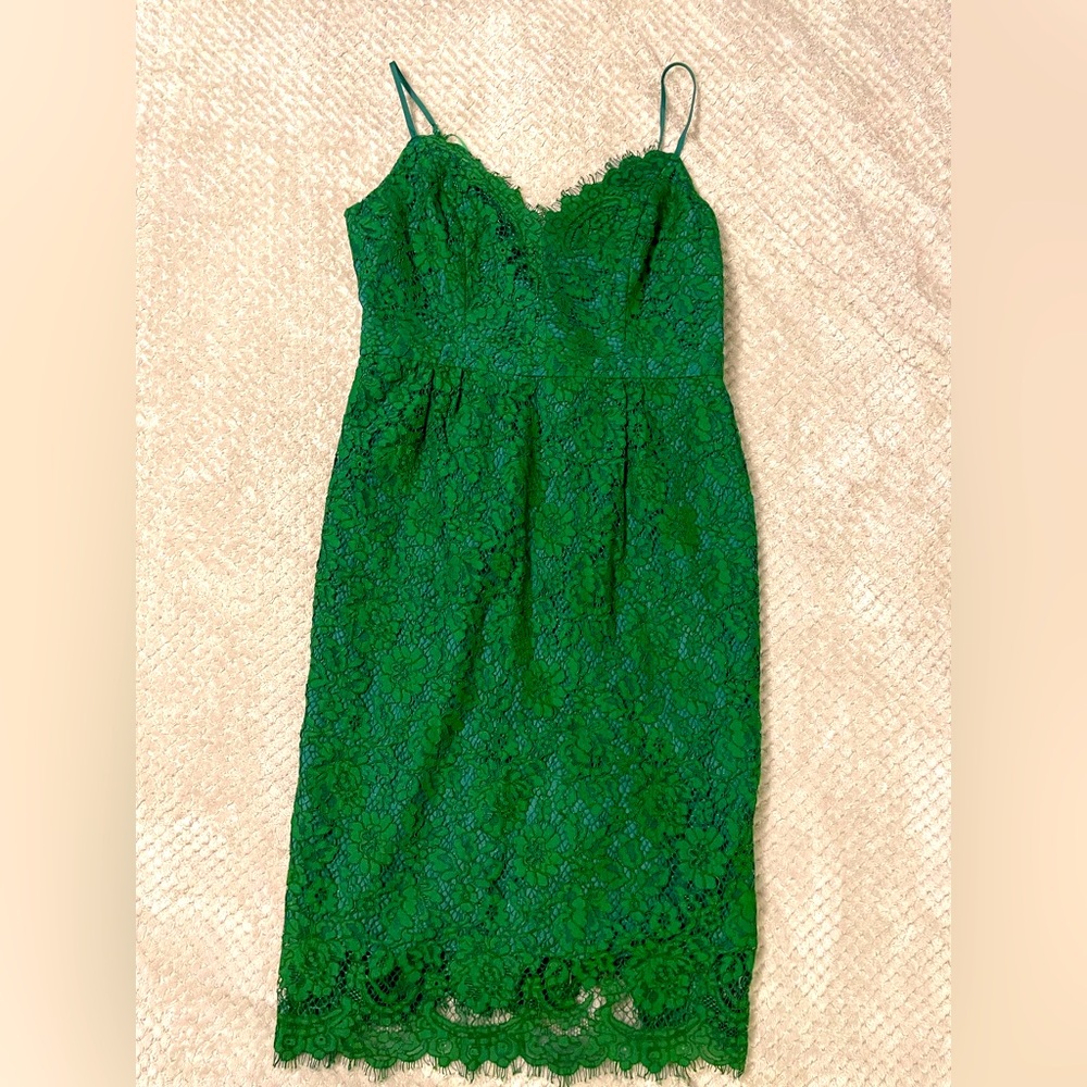J.crew lined spaghetti strap knee length green lace dress EUC. Size 8